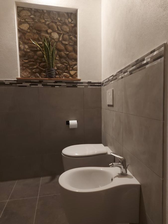 B&B Corte Colli Antichi Sona Bagian luar foto